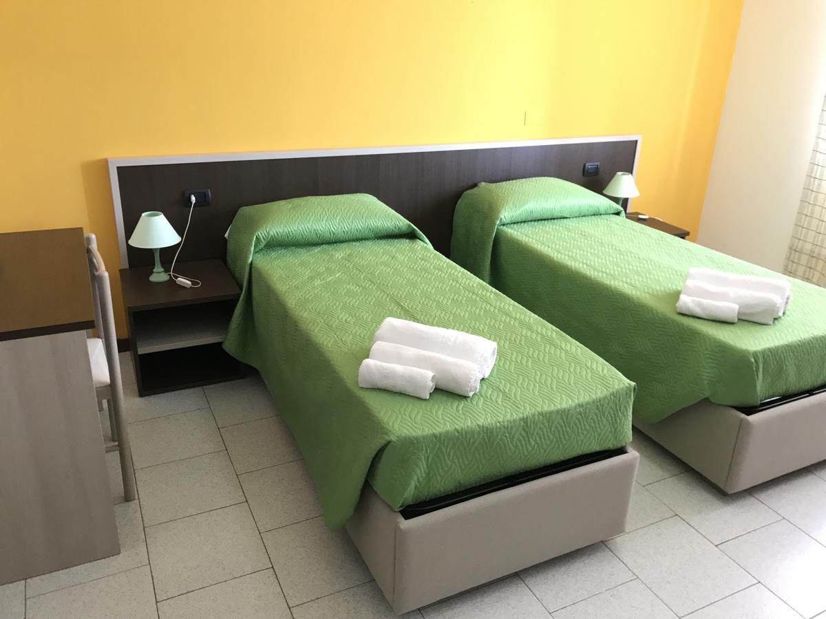 Hotel Marina 바데시 외부 사진